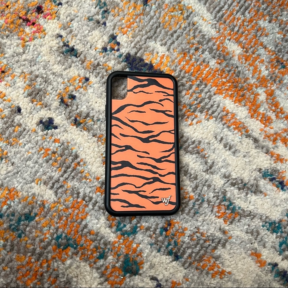 wildflower tiger iphone XR case